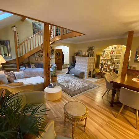 Unique Apartma In The Center アパート リュブリャナ